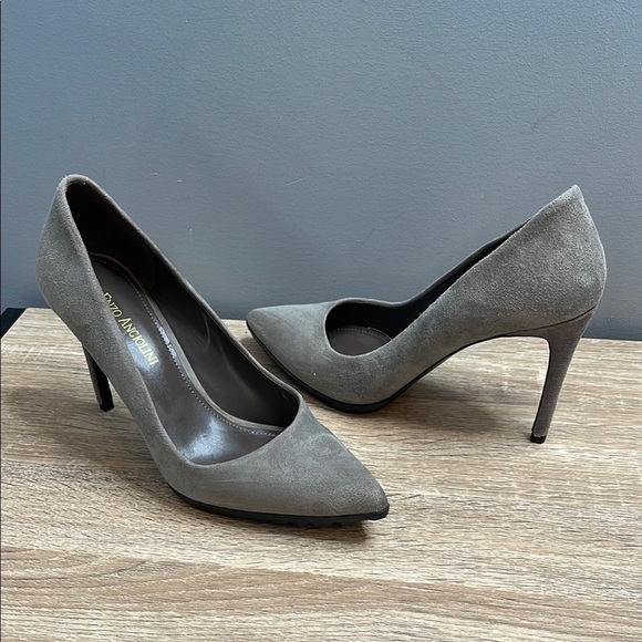 Enzo Angiolini Suede Pointed Toe Pumps Heels Grey Padded Insole Lug Sole Size 8 - Picture 11 of 11